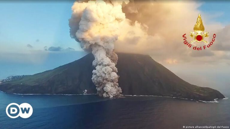 Stromboli rumort, Ätna spuckt Lava – DW – 05.07.2024