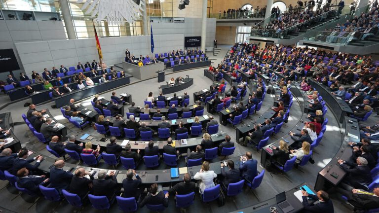 Schuldenpaket: Meinungen der Abgeordneten aus Ostwürttemberg