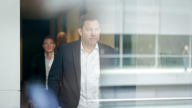Bundestag vertagt Abstimmung über Richterkandidaten
