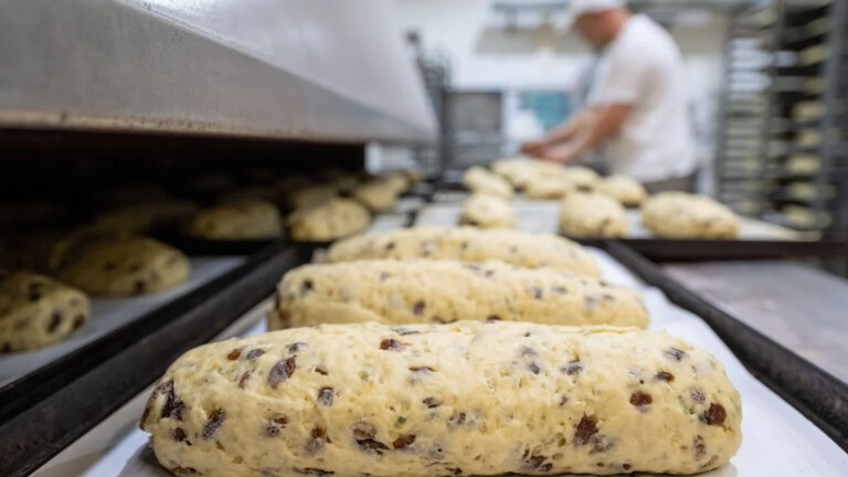 Stollensaison: Frühzeitig backen für gute Mengen