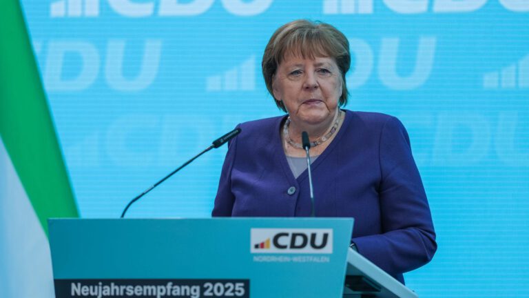 Merkel kritisiert Merz nach AfD-Abstimmung deutlich