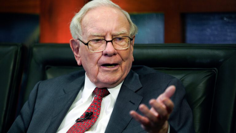 Warren Buffett reduziert Aktienanteile – Signal für den Markt?