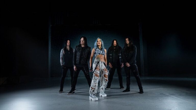 Arch Enemy präsentieren neue Single „Dream Stealer“ mit Video