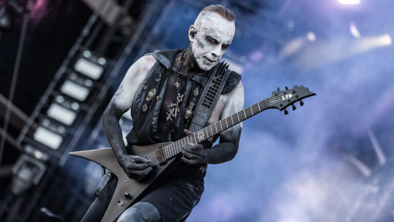 Behemoth veröffentlicht kontroverse Single „The Shit Ov God“