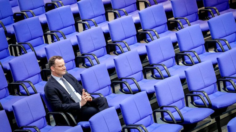 Schwarz-Rote Regierung: Spahn fordert stärkere Koalitionssolidarität
