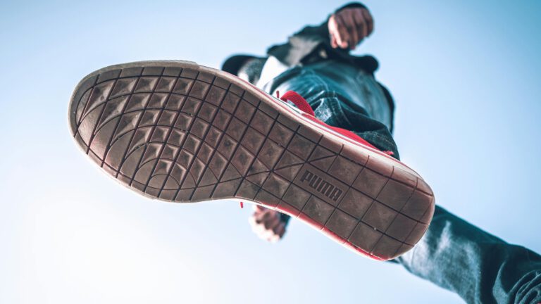 Moccasin-Sneaker von Puma: Der ideale Herbsttrend