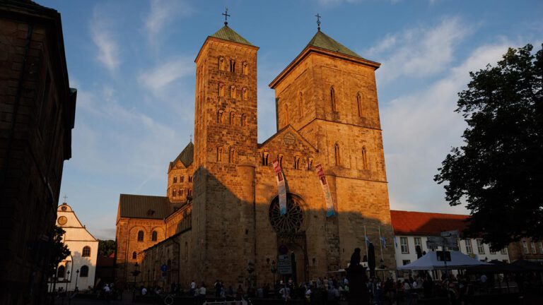 Kirchen warnen CDU und CSU vor Zusammenarbeit mit AfD