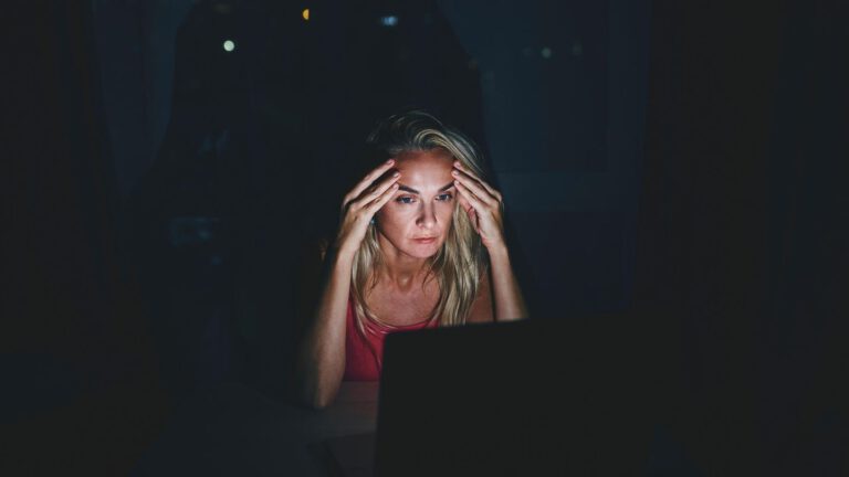 Finanzielle Sorgen: Hauptursache für Stress und Gesundheitsschäden