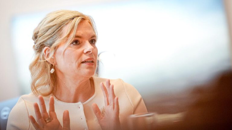 Klöckner fordert Reform des Bundestagswahlrechts