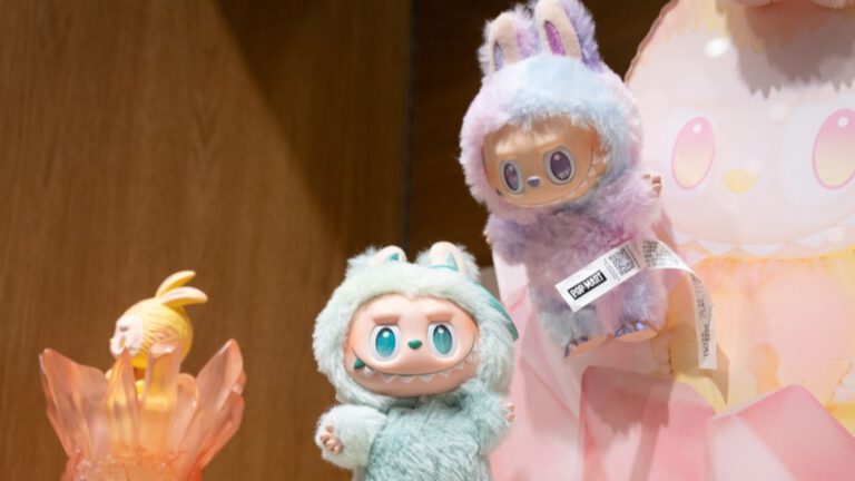Labubu feiert Mode-Debüt bei Uniqlo