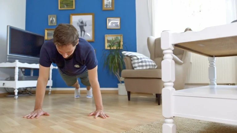 Fitnessübungen für Zuhause und den Alltag