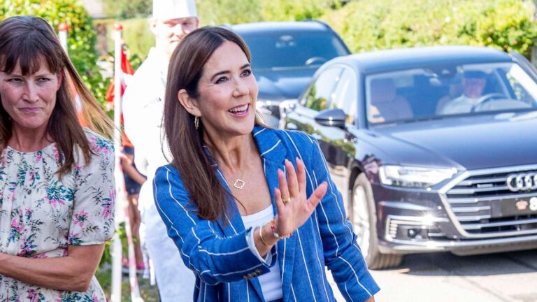 Königin Mary: Perfekte Inspiration für Office-Outfits