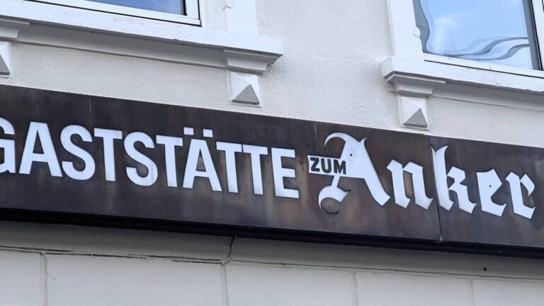Modekette schließt, Kindermode übernimmt den Standort