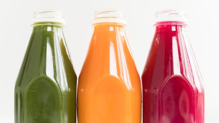 Heilfasten und Saftkuren: Nutzen und Risiken im Überblick