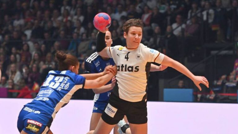 Handball-WM der Frauen: Deutschland gegen Island live heute
