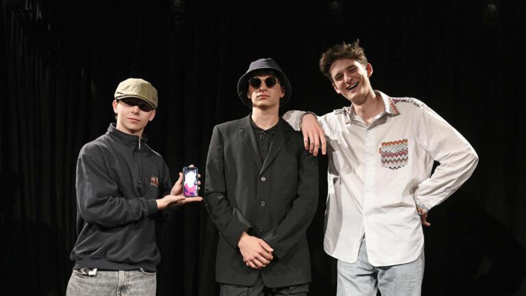 Vielfältige Release-Party für junge Künstler im Musikbereich