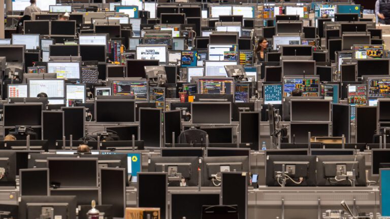 Dax kaum verändert – Asiens Märkte hoffen auf Zinssenkungen