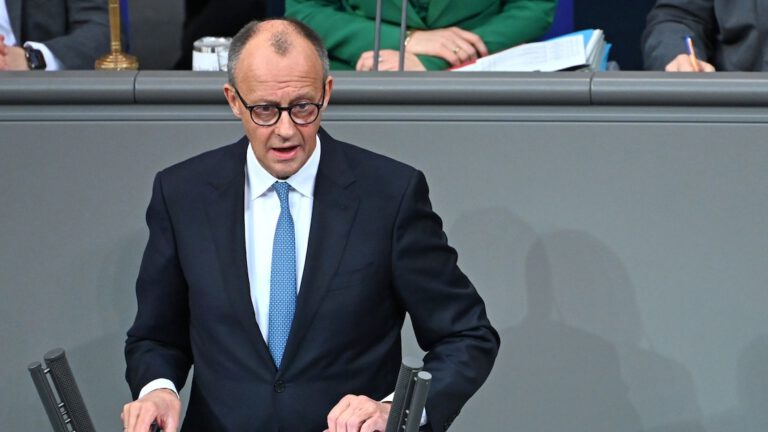 Merz muss heute die Koalitionspolitik verteidigen