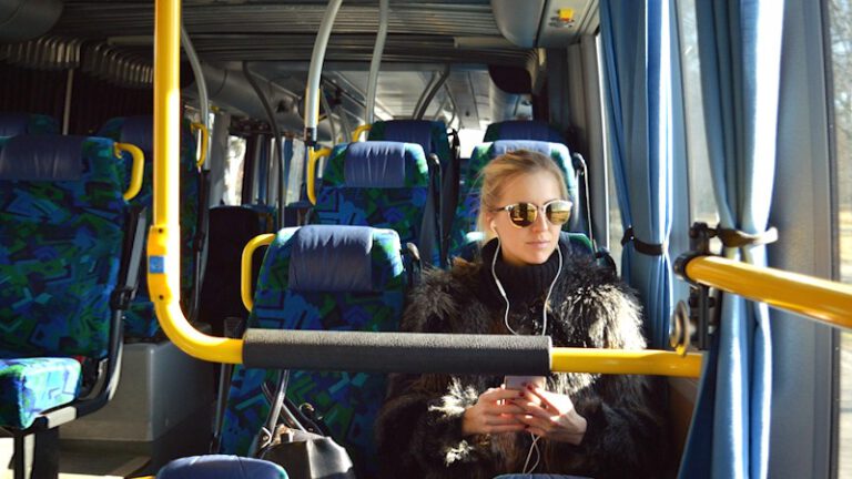 Deutschland-Ticket für Azubis: Infos und Reaktionen