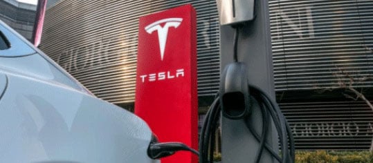 Tesla-Aktie: Jetzt in den Kauf einsteigen?
