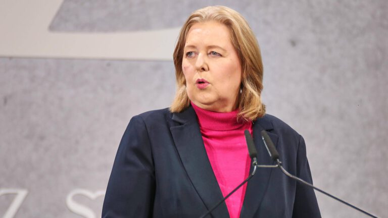 Bas: Union muss Reform im Bundestag unterstützen