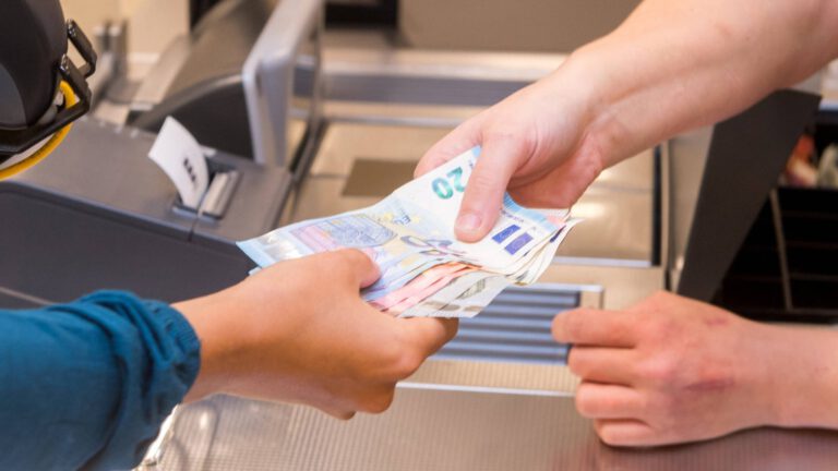 Zukunft des Bargelds: Digitale Zahlungen im Vormarsch