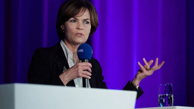 Unternehmenschefin schlägt Streichung des Ostermontags vor