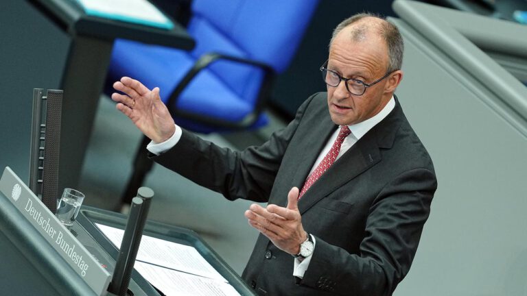 Merz fordert Deutsche zu umfassenden Reformen auf