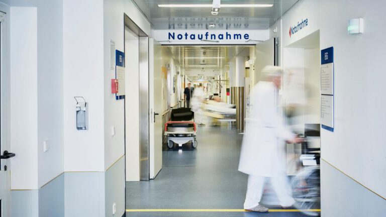 Bundesregierung startet Notfallreform – Deutsches Ärzteblatt