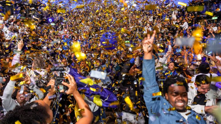 Fußball-WM: Das kleinste qualifizierte Land der Geschichte