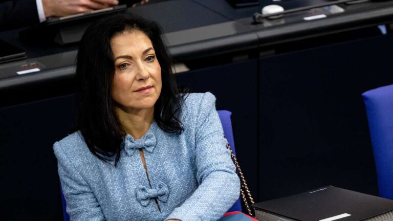 Reformforderungen der Reichen für wirtschaftliches Wachstum