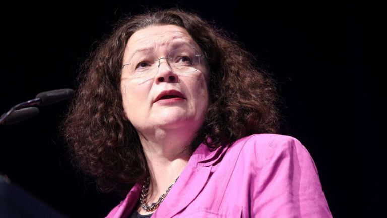 Nahles präsentiert erschreckende Arbeitsmarkt-Zahlen
