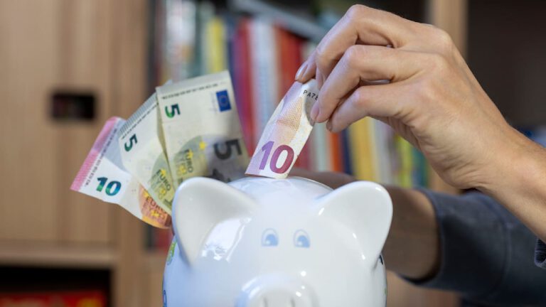 Sparzinsen in Deutschland bleiben unverändert