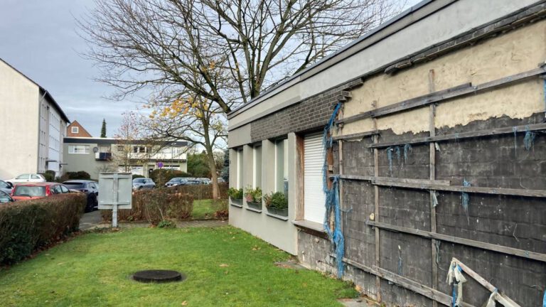 Ex-Mode-Millionär Marco Lenzen und sein neues Leben in Ruinen